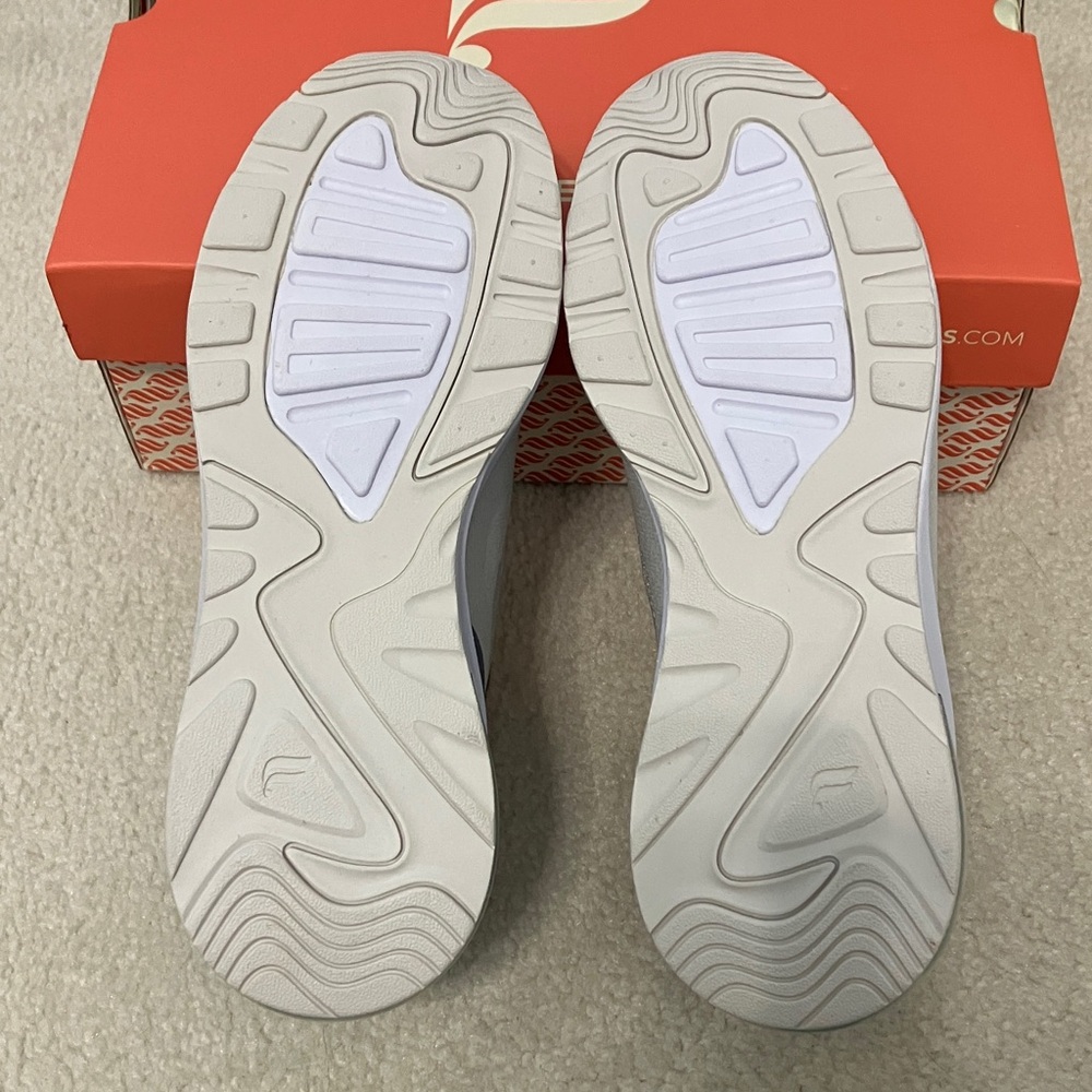 Fabletics Gray Melrose Air Performance Sneakers N… - image 6